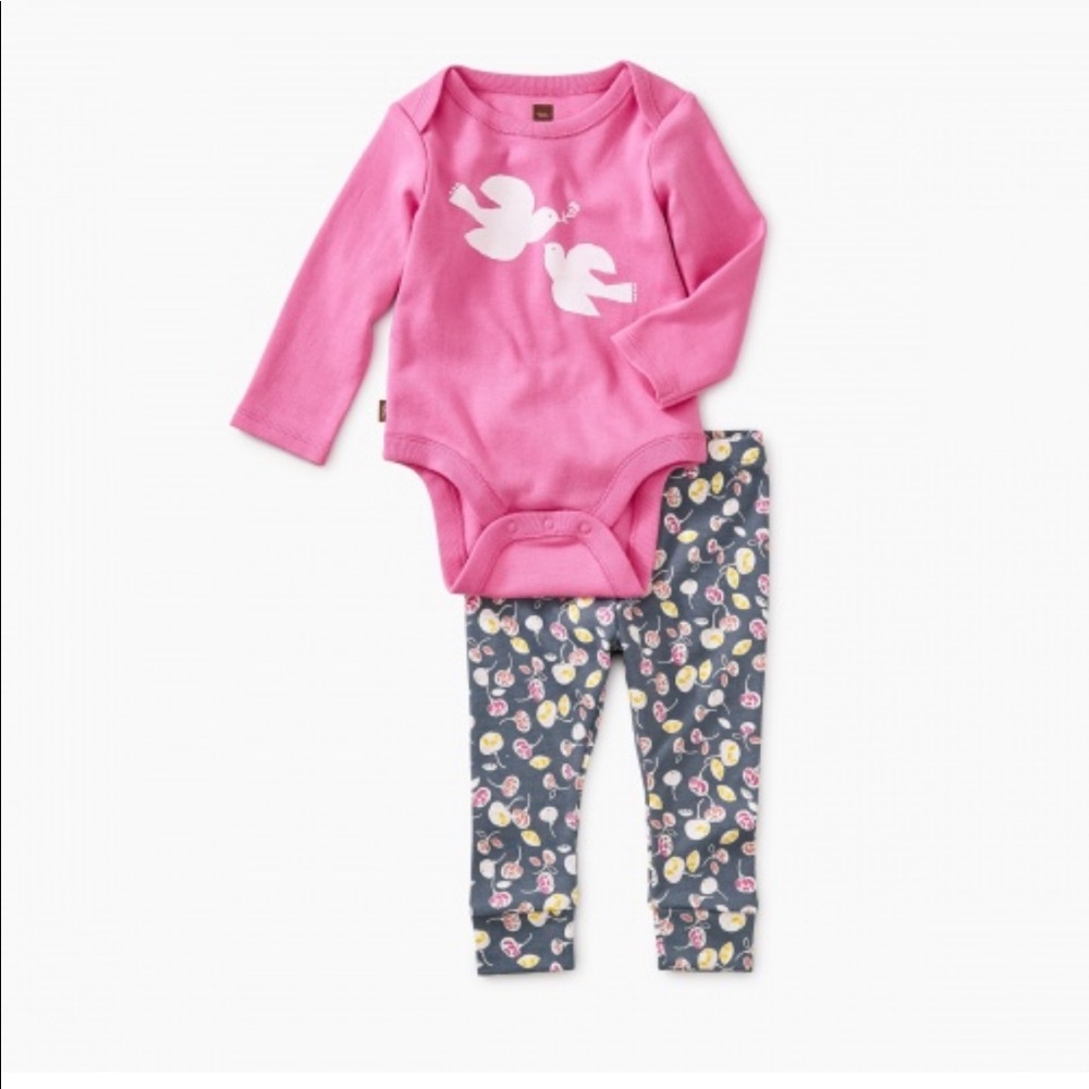 NWT Tea Collection Bodysuit baby outfit